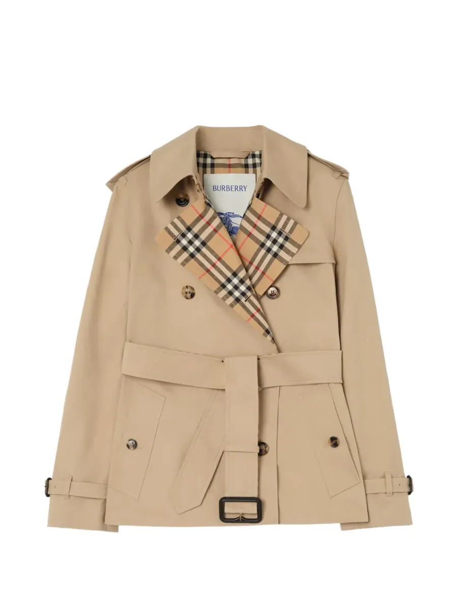 Тренч Burberry: фото из магазина