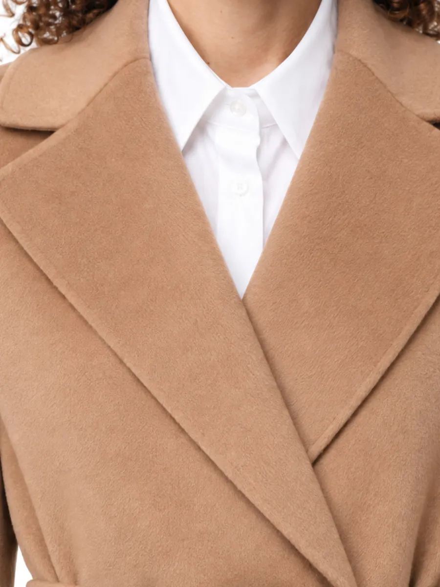 Пальто S Max Mara, фактура шерсти в нашем кадре