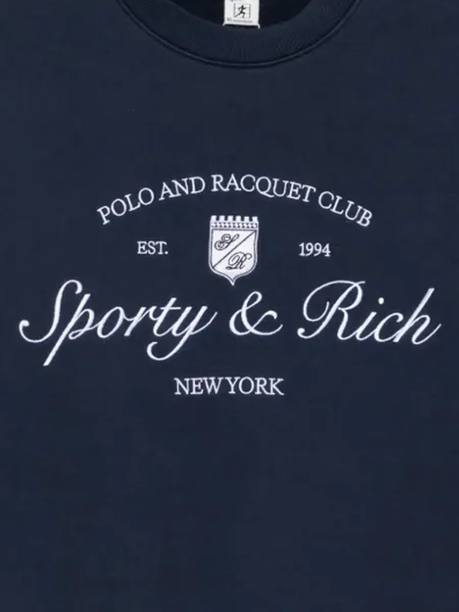 Свитшот Sporty & Rich, надпись и герб на фото товара